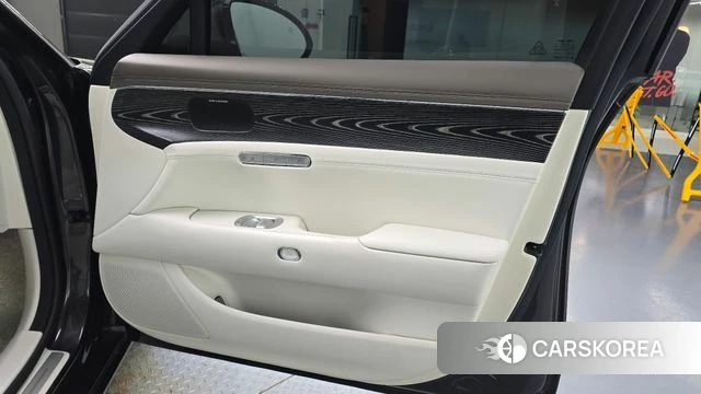 Genesis G90 (RS4) id 4202330 из Кореи 17