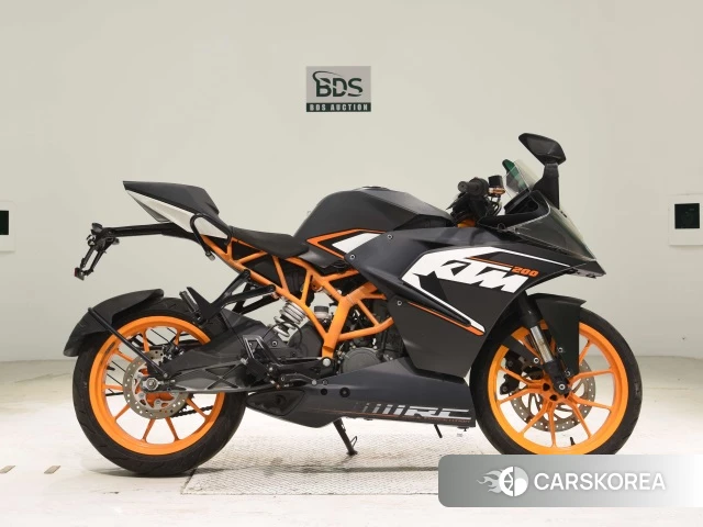 Проданный KTM RC 200 2014 из Японии, фото 2