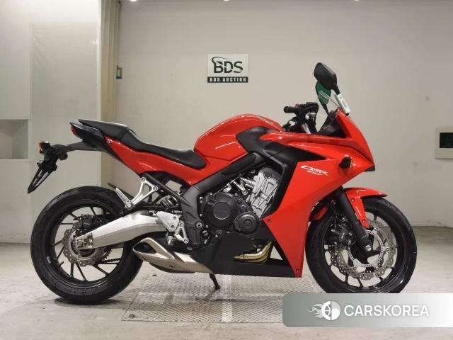 Проданный Honda CB650F 2014 из Японии
