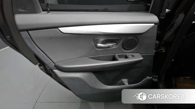 BMW 2 Series Active Tourer (F45) id 4694203 из Кореи 17