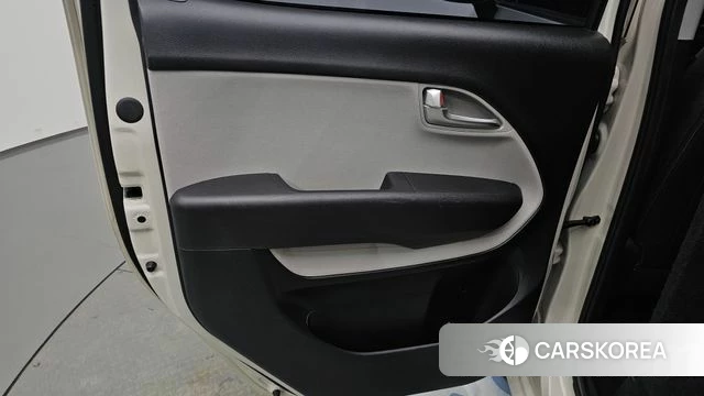 Kia The New Kia Ray id 4921600 из Кореи 17