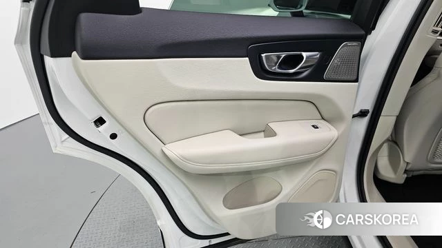 Volvo XC60 second Generation id 4583993 из Кореи 17