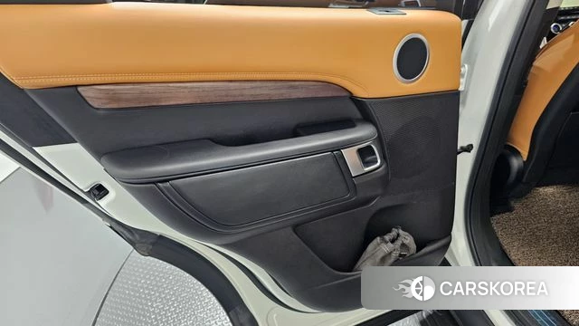 Land Rover Discovery 5 id 4459587 из Кореи 17