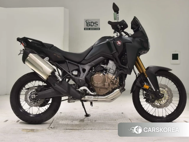 Проданный Honda CRF1000L AFRICA TWIN 2018 из Японии