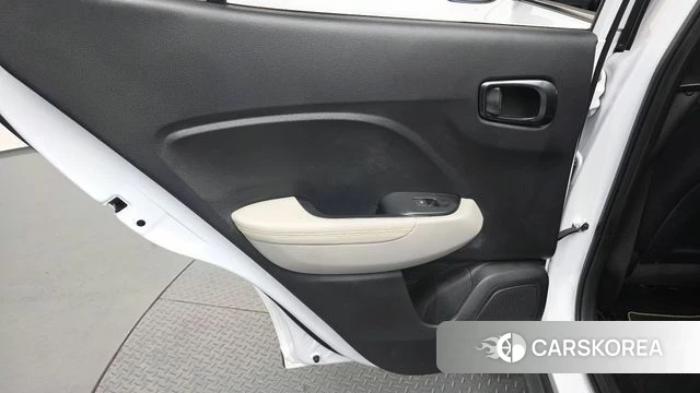 Hyundai Venue id 4423834 из Кореи 17