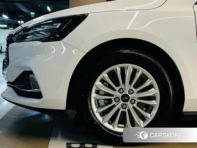 Ford Fox id 4208934 из Китая 17