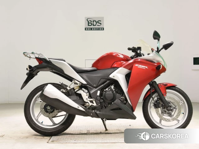 Проданный Honda CBR250R 2011 из Японии