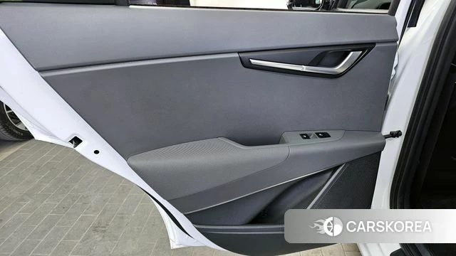 Kia Di Ol Nu Niro id 4222946 из Кореи 17