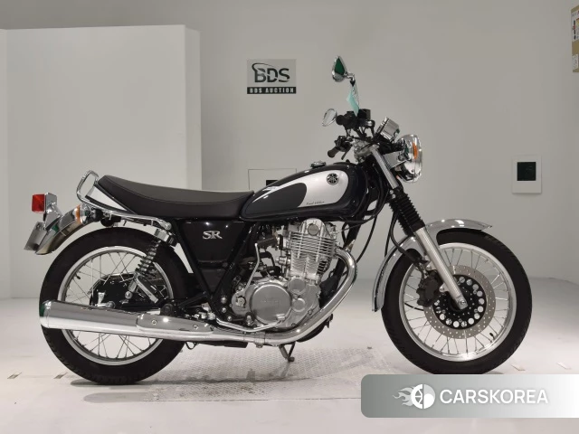 Проданный Yamaha SR400 id 4176541 из Японии