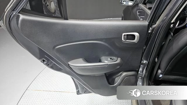 Hyundai Venue id 4613982 из Кореи 17