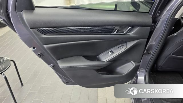 Honda Accord 10th Generation id 4530403 из Кореи 17