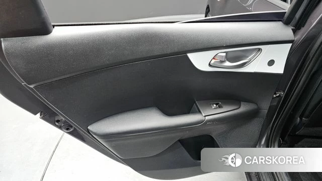 Kia The New K3 2nd generation id 4650154 из Кореи 17