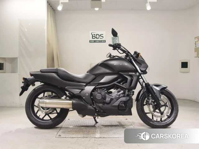 Проданный Honda CTX700N 2014 из Японии