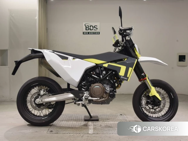 Проданный Husqvarna 701 SUPERMOTO 2022 из Японии