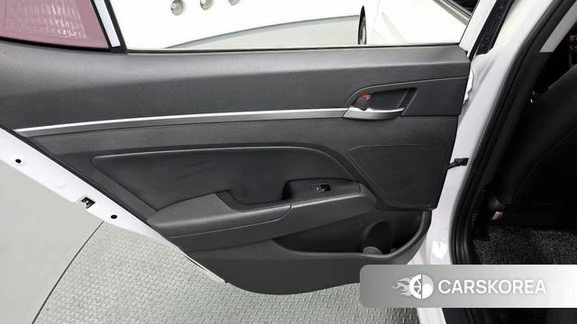 Hyundai The New Avante AD id 4203392 из Кореи 17