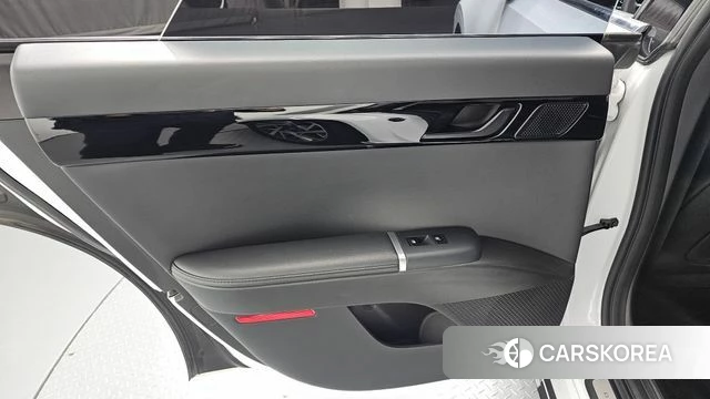 Hyundai Grandeur (GN7) id 4395143 из Кореи 17