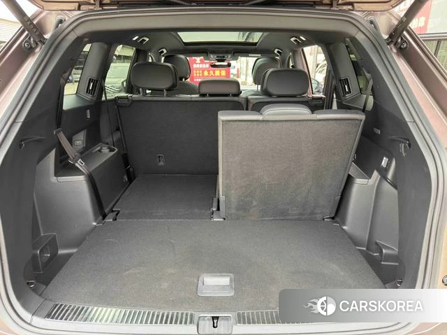 Volkswagen Tourang id 4271614 из Китая 17