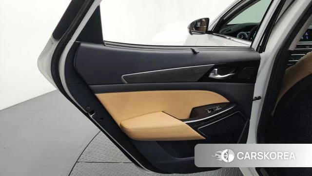 Kia K7 Premier Hybrid id 4350711 из Кореи 17
