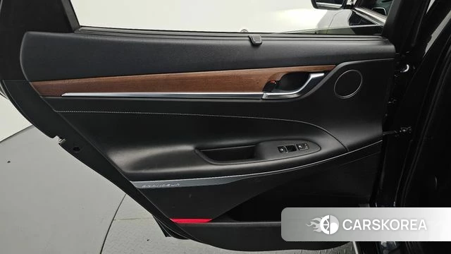 Hyundai Grandeur IG Hybrid id 4667873 из Кореи 17