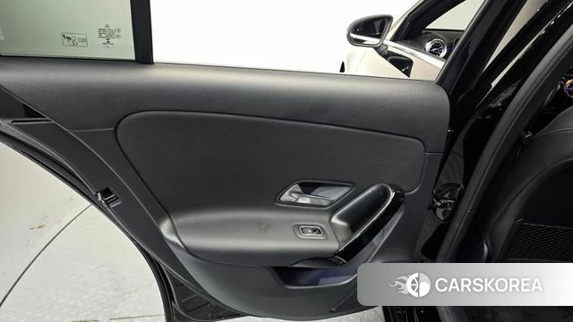 Mercedes-Benz A-Class W177 id 4543029 из Кореи 17