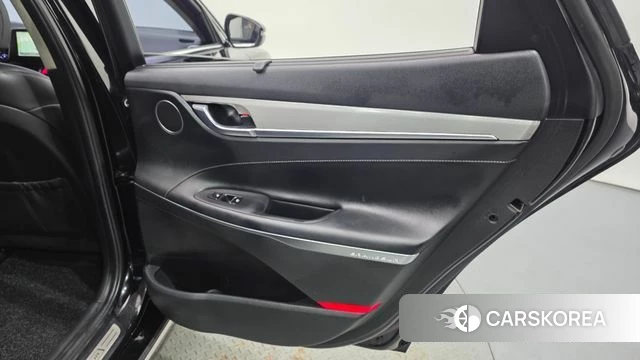Hyundai Grandeur IG id 4425070 из Кореи 17
