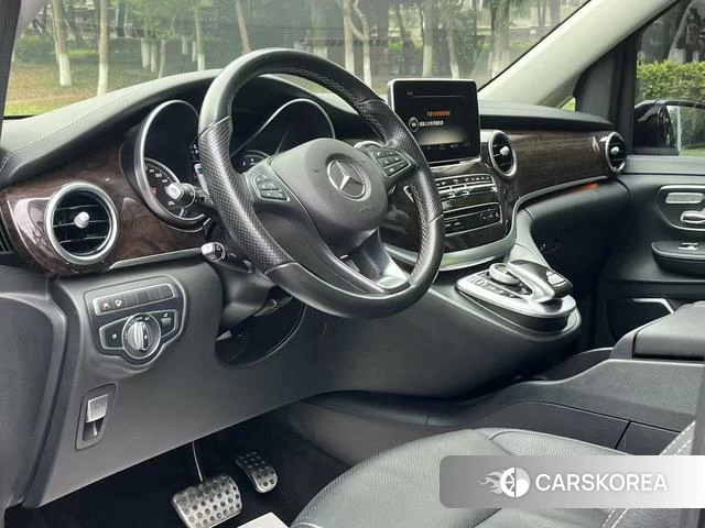 Mercedes-Benz V-class id 4228508 из Китая 17