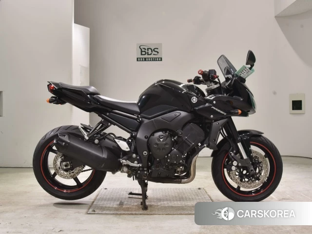 Проданный Yamaha FZ1 FEATHER 2012 из Японии, фото 2