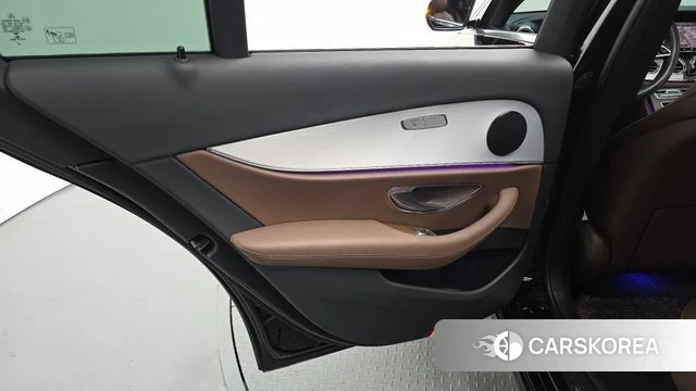 Mercedes-Benz E-Class W213 id 4187438 из Кореи 17