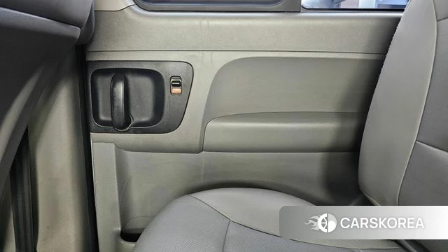 Hyundai The New Grand Starex id 4895028 из Кореи 17