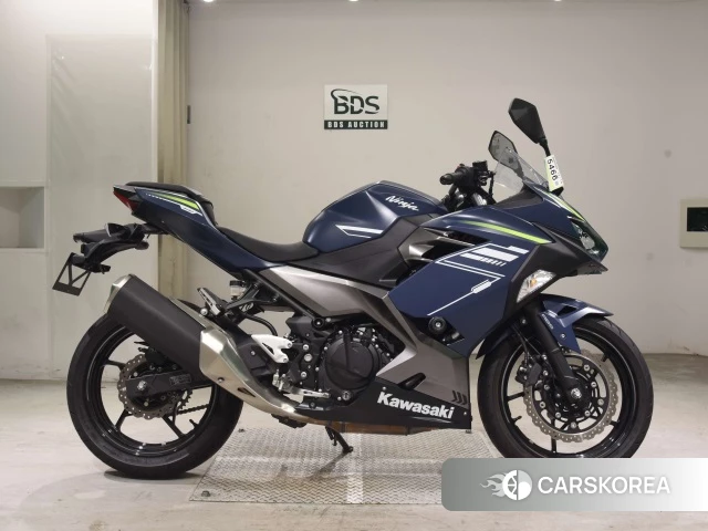 Проданный Kawasaki NINJA 400 2022 из Японии