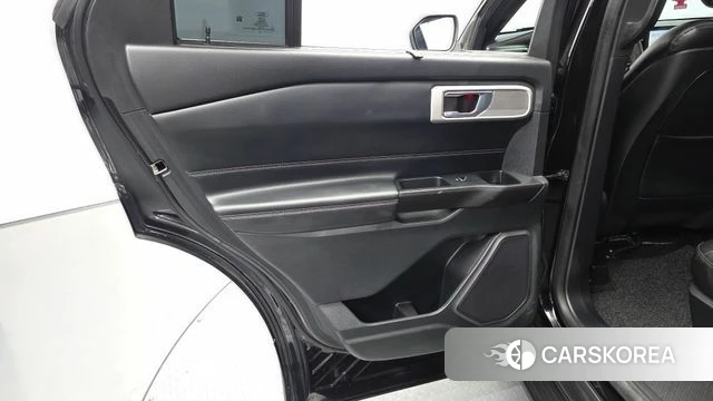 Ford Explorer 6th Generation id 4586667 из Кореи 17