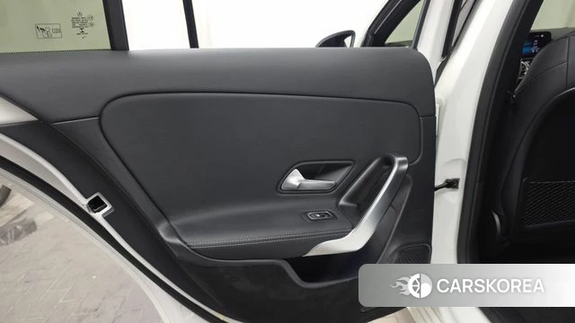 Mercedes-Benz A-Class W177 id 4758181 из Кореи 17