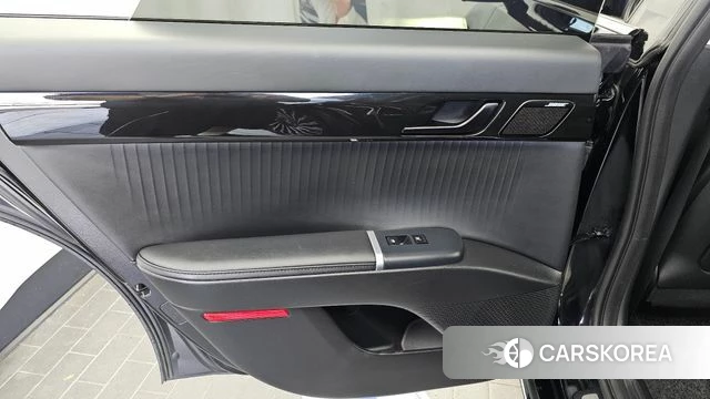 Hyundai Grandeur (GN7) id 4555228 из Кореи 17