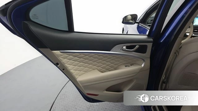 Genesis G70 id 4520314 из Кореи 17