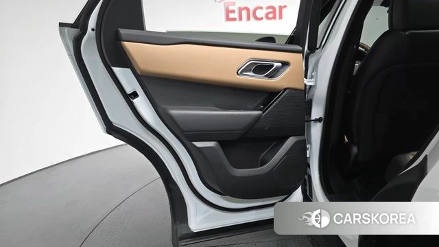 Land Rover Range Rover Velar id 4578530 из Кореи 17