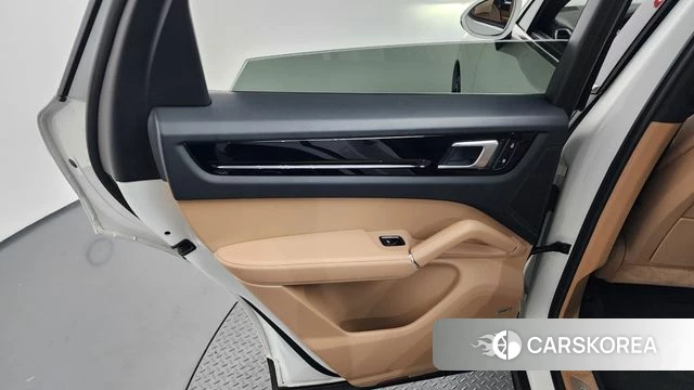 Porsche Cayenne (PO536) id 4430102 из Кореи 17