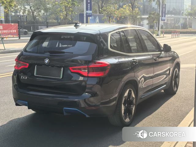 BMW iX3 id 4221807 из Китая 17