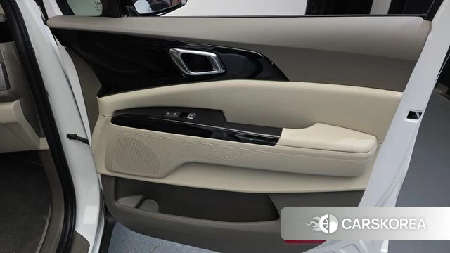 Kia Carnival 4th generation id 4489191 из Кореи 17
