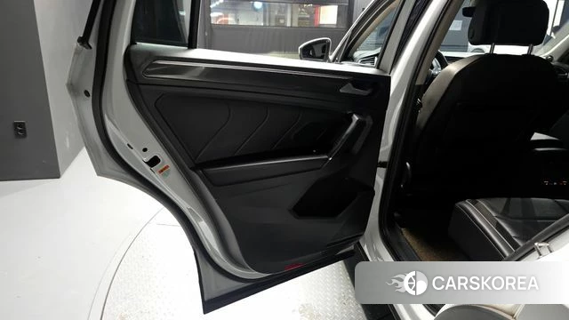 Volkswagen Tiguan Allspace id 4232111 из Кореи 17