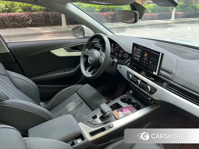 Audi A4L id 4367372 из Китая 17