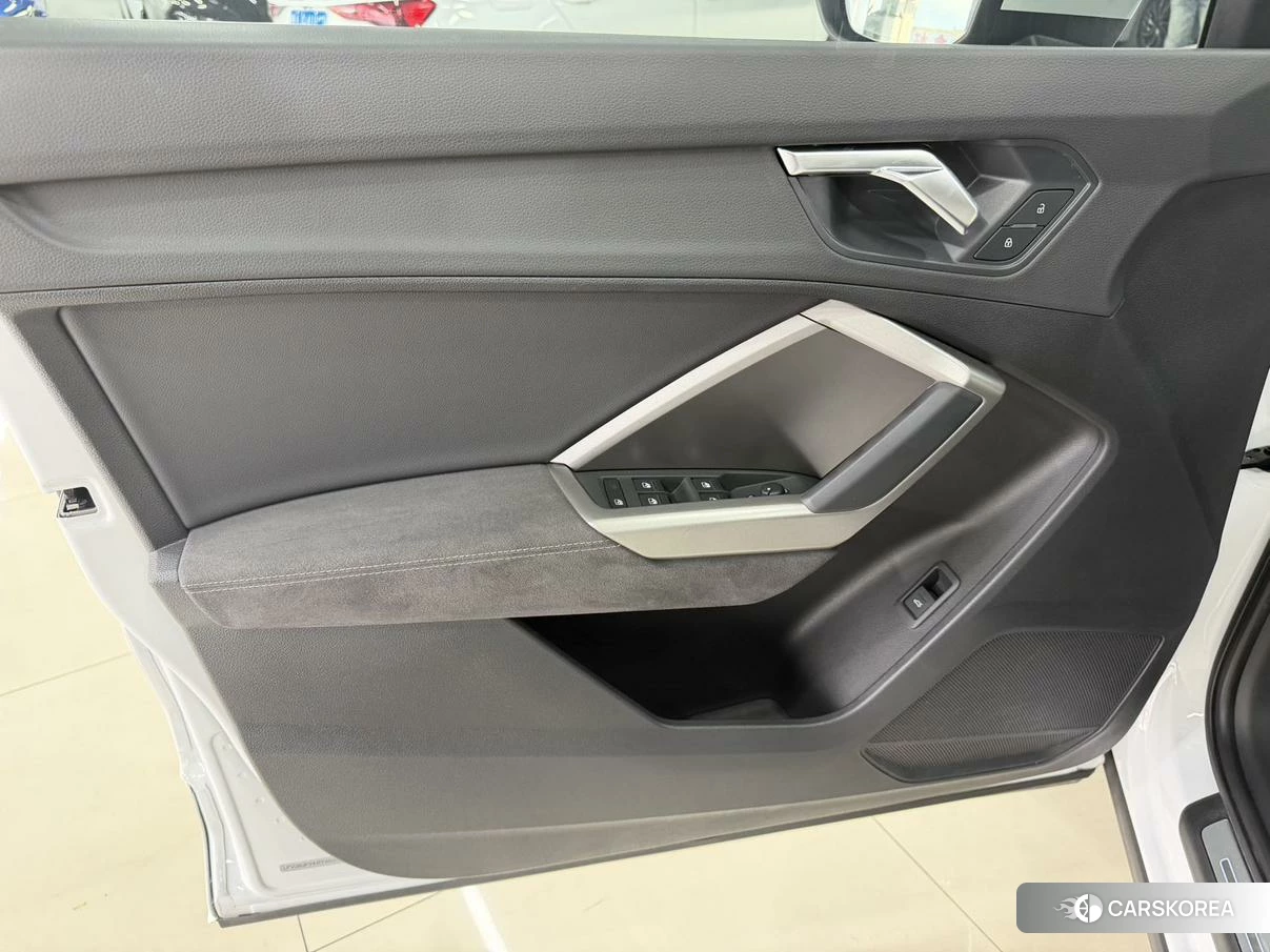 Audi Q3 id 4513440 из Китая 16