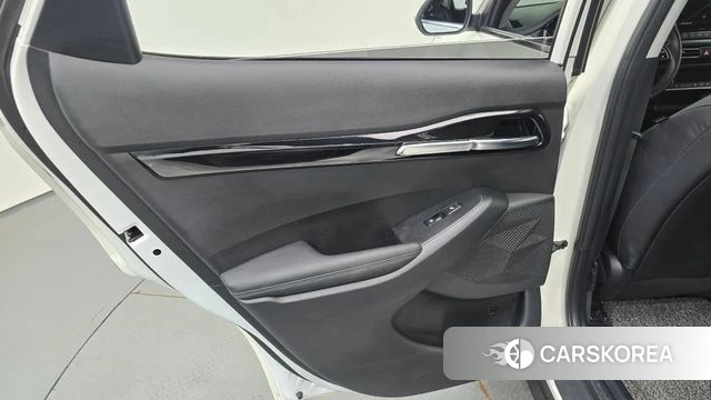 Kia Seltos id 4894965 из Кореи 17