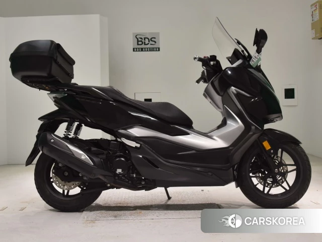 Проданный Honda FORZA 2018 из Японии, фото 2