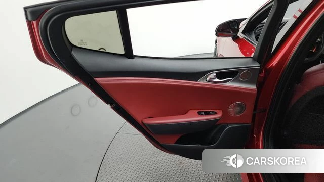 Kia Stinger id 4633233 из Кореи 17