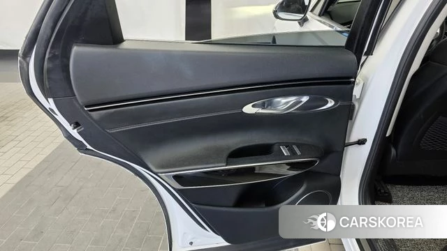 Genesis GV70 id 4872344 из Кореи 17