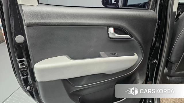 Kia The New Kia Ray id 4630740 из Кореи 17
