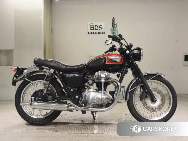 Проданный Kawasaki W400 2010 из Японии