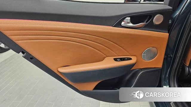 Kia Stinger Meister id 4630986 из Кореи 17