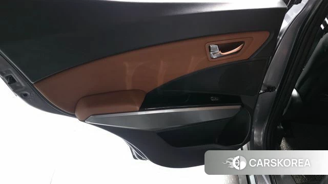 Ssangyong Tivoli Armor id 4331486 из Кореи 17