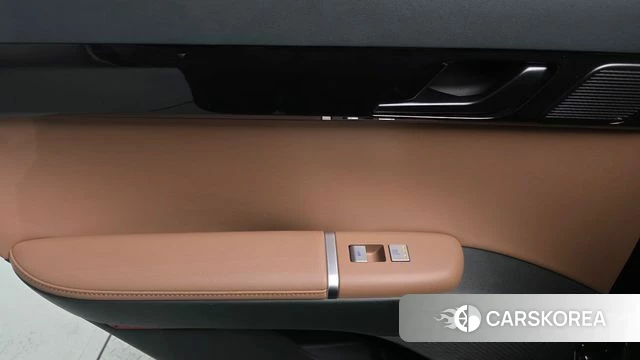 Hyundai Grandeur Hybrid (GN7) id 4388298 из Кореи 17